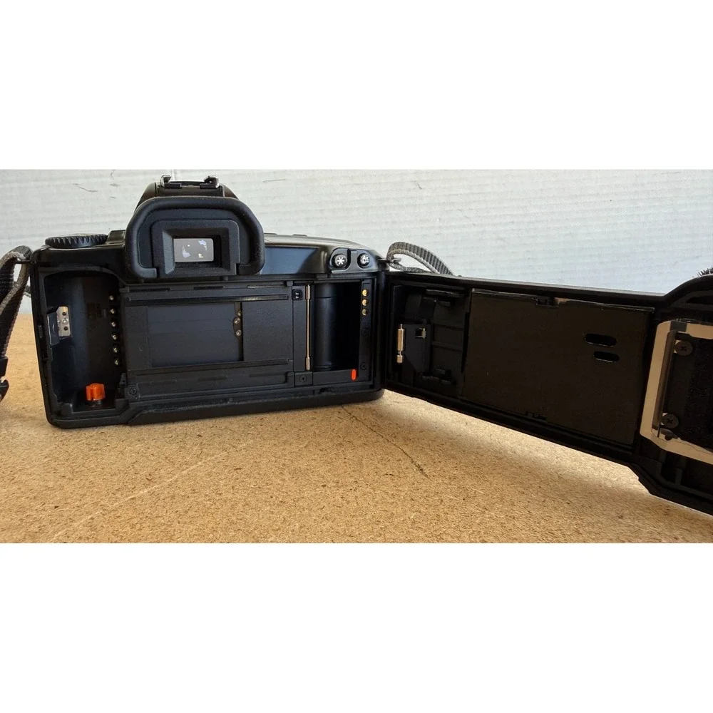 Canon EOS Rebel X 35mm SLR Film Camera EF Body Only w Lens Cap - Tested Working